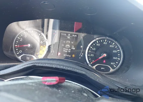 2017 Jeep Renegade Latitude 4X4 из США, поврежденный, VIN ZACCJBBB2HPE62943